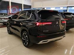 ميتسوبيشي اوتلاندر